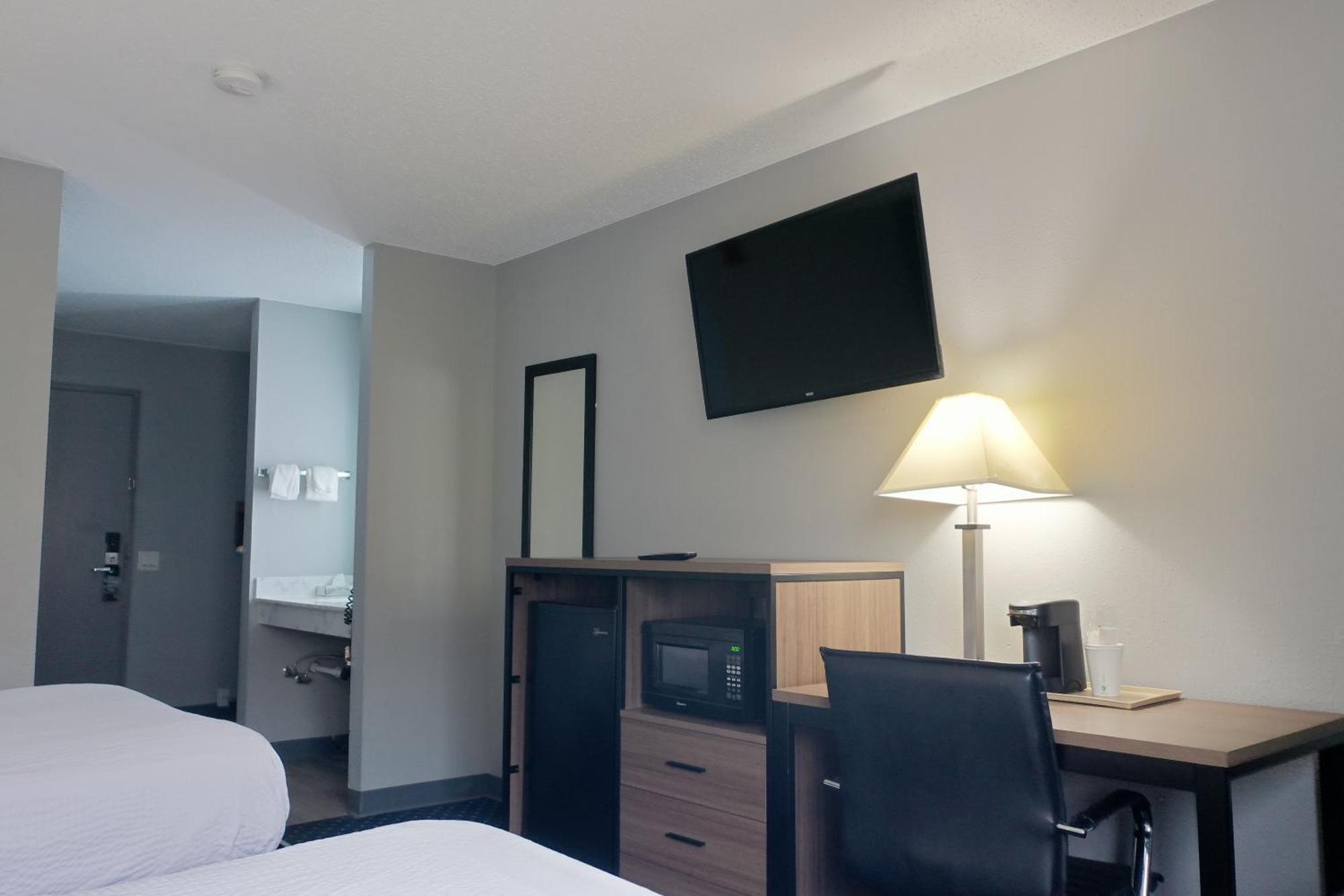 Super 8 By Wyndham Rockford I-90 Casino District Hotell Eksteriør bilde