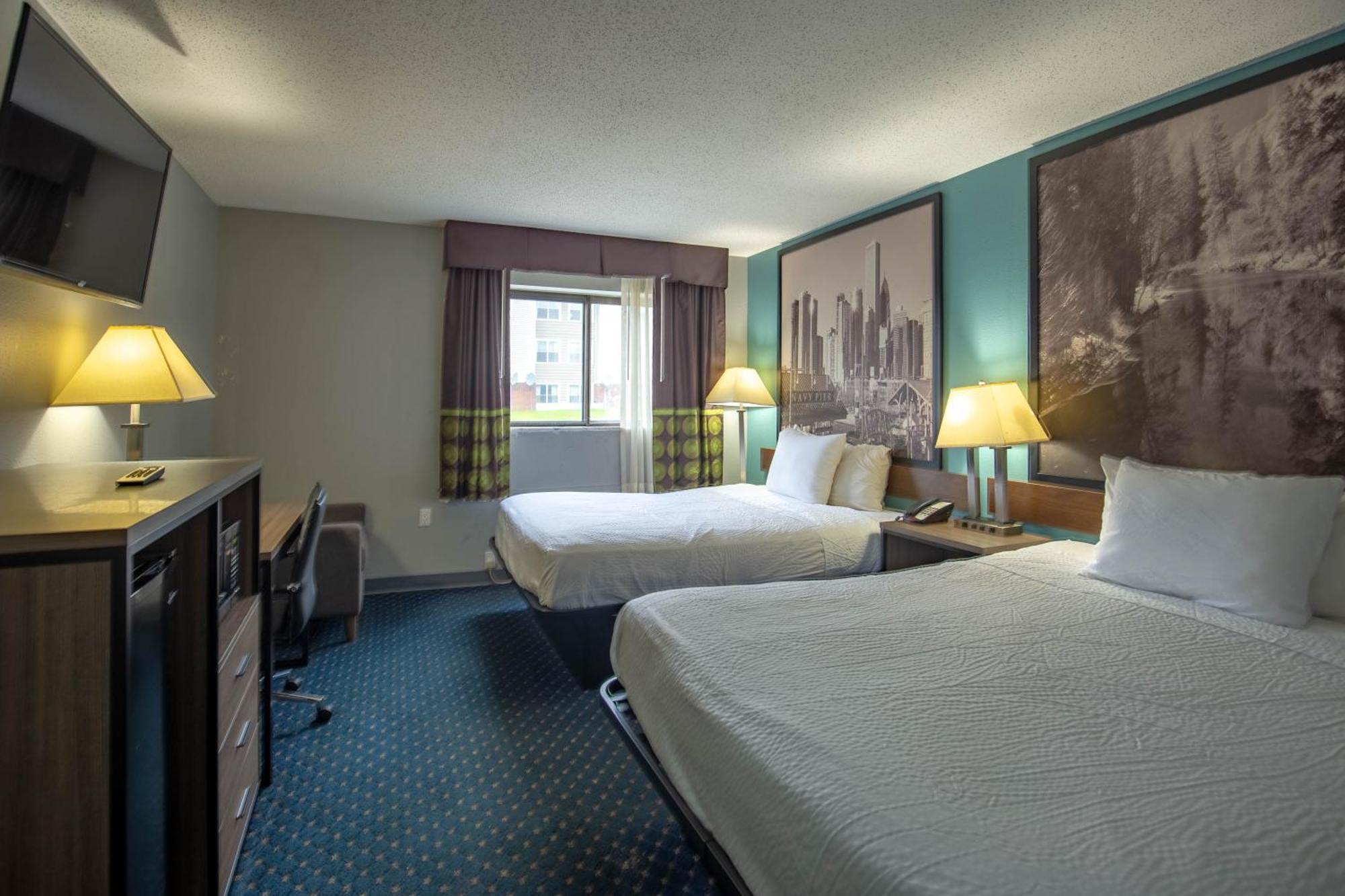 Super 8 By Wyndham Rockford I-90 Casino District Hotell Eksteriør bilde